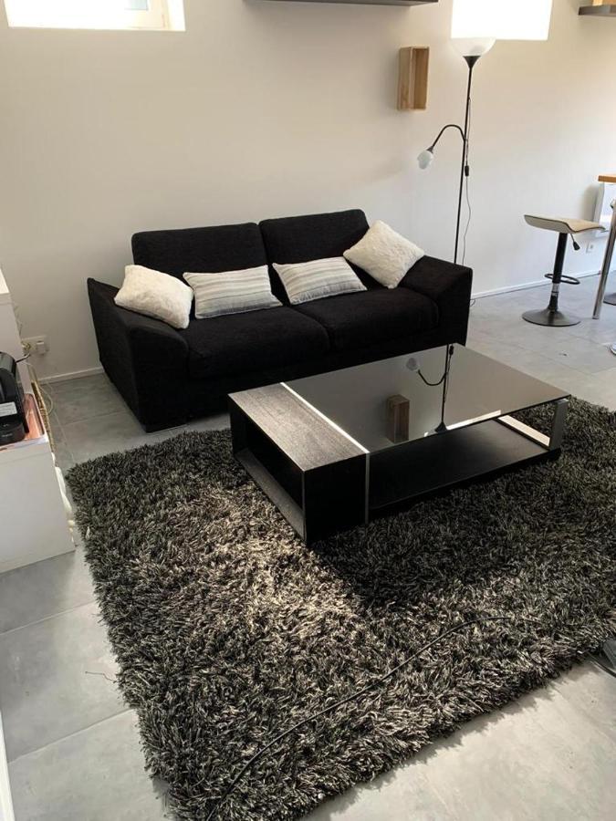 Appartement 5 Personnes Avec Acces Piscine Et Jacuzzi Villers-la-Ville ภายนอก รูปภาพ