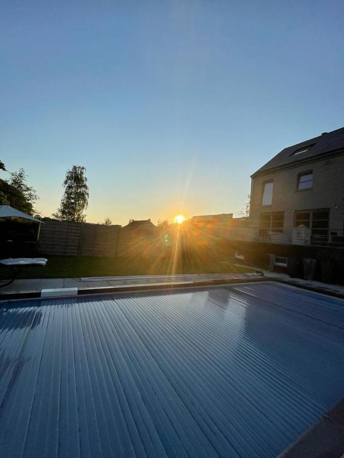 Appartement 5 Personnes Avec Acces Piscine Et Jacuzzi Villers-la-Ville ภายนอก รูปภาพ