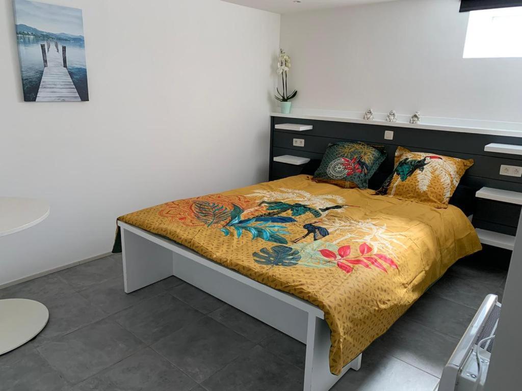 Appartement 5 Personnes Avec Acces Piscine Et Jacuzzi Villers-la-Ville ภายนอก รูปภาพ